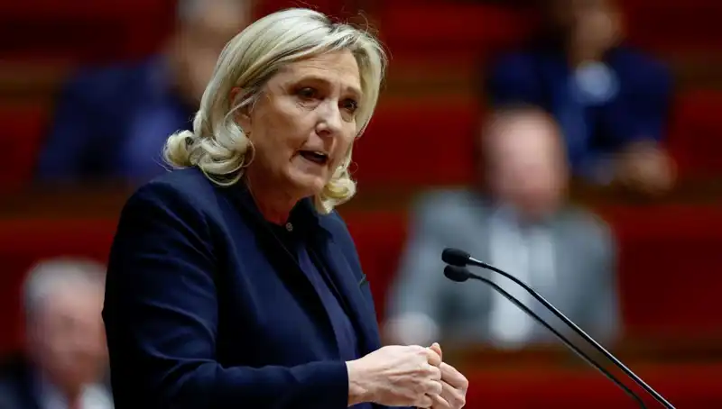 Le Pen İçin Tarihi Gün: Suçlu Bulunursa Adaylığını Kaybedebilir