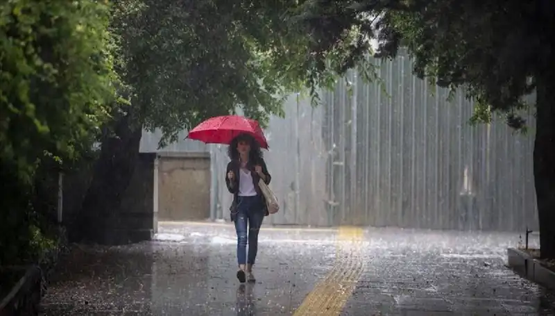 Meteoroloji'den Korkutan Uyarı: 13 İlde Şiddetli Sağanak Bekleniyor