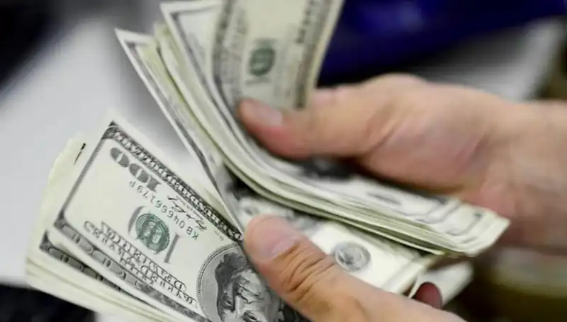 29 Nisan 2025 Dolar Kuru: Güncel Fiyatlar ve Pazar Analizi