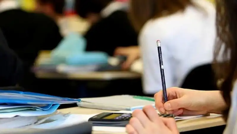 Üniversite Kontenjanlarının Düşüşü: Gelecekte Eğitimi Etkileyecek Nedenler