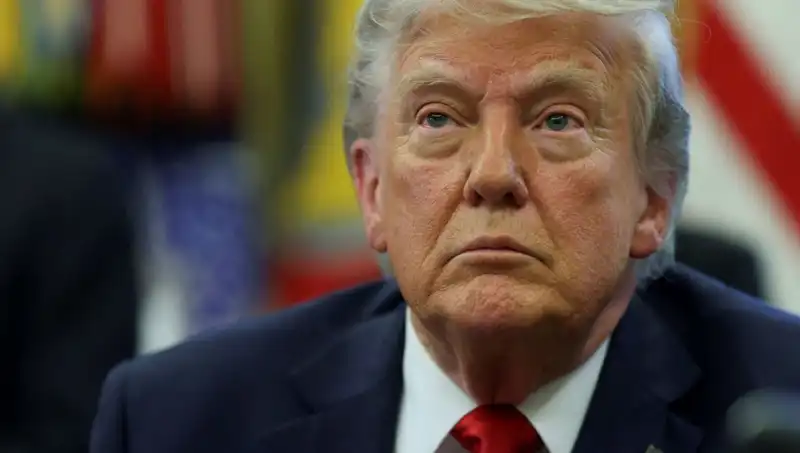 Trump’tan Şaşırtan Açıklama: "Ülkeyi ve Dünyayı Ben Yönetiyorum"