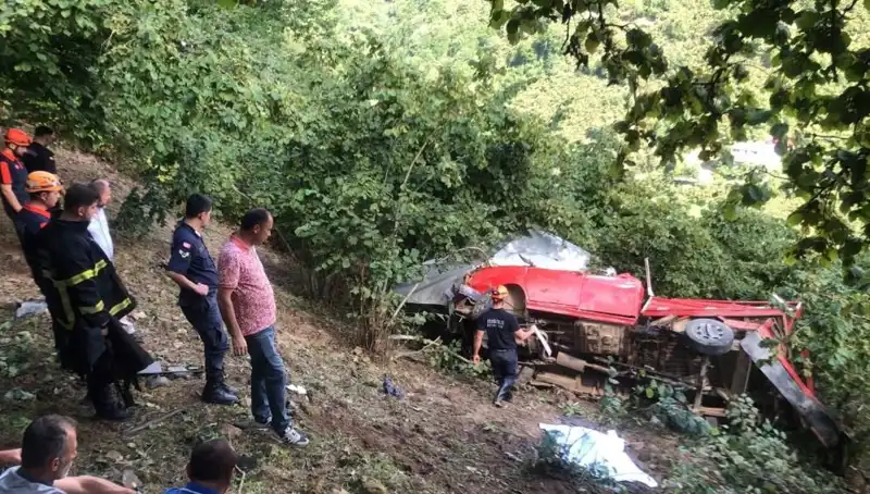 Fındık Tarlasında Facia: İşçileri Taşıyan Araç Şarampole Yuvarlandı