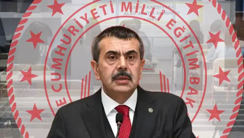 MEB'den Ortaöğretimde Süre Kısaltma Açıklaması: 2 Yıla Dönüş Mü Geliyor?
