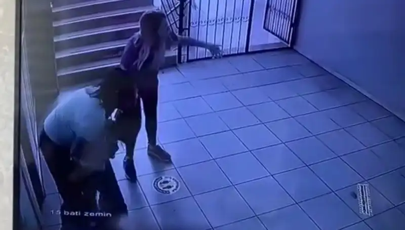 Öğretmenin Ani Müdahalesi: Heimlich Manevrası ile Yaşam Kurtardı