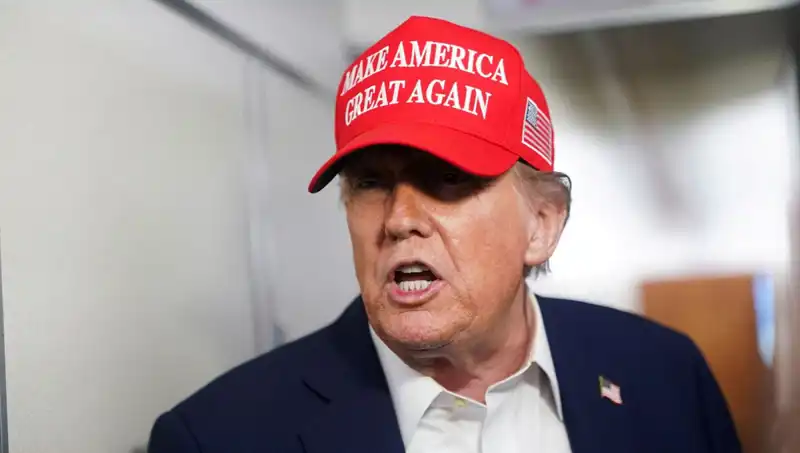 Trump, İran'ın Nükleer Programına Ayrıcalık Tanıyana Kadar İlişkilerde Gerginlik Sürüyor