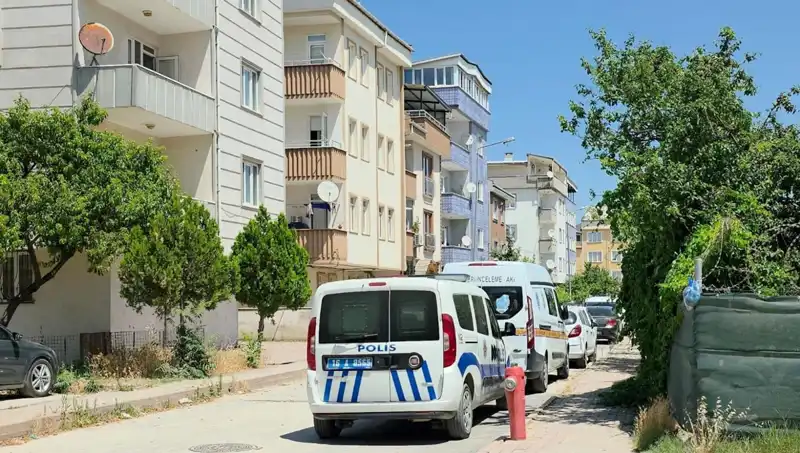 Bursa'da 3 Aylık Bebek Beşiğinde Gözünyordu: Aile Şokta