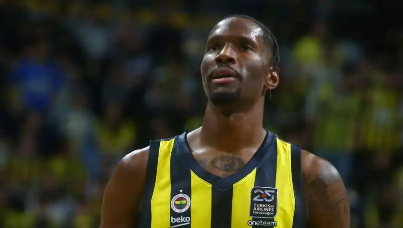 Nigel Hayes-Davis, Yeni Takımıyla Basketbol Arenasında Fırtına Gibi Esti!