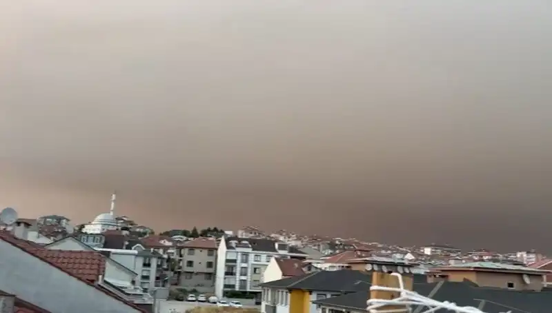 Bursalılar Dikkat: Kül Yağmuru Geliyor, Kapılarınızı Kapatın!