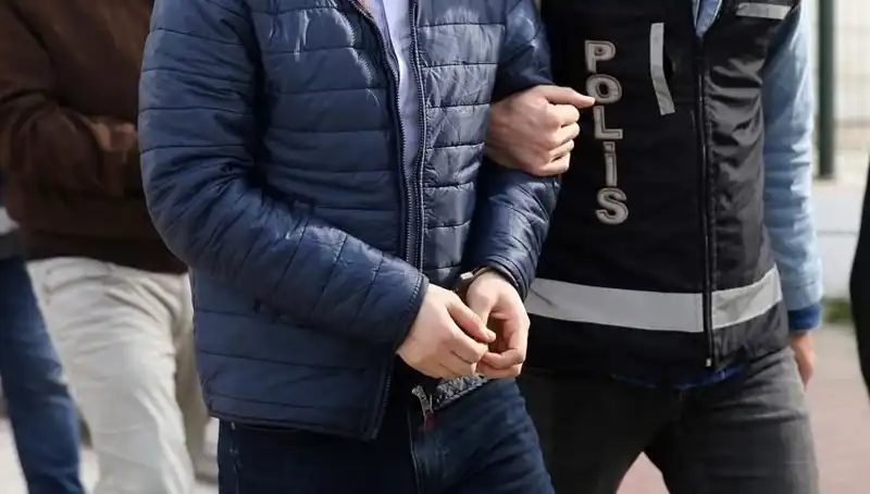 Hırsızlık Çetesi Suçüstü Yakalandı: 5 Şok Tutuklama!