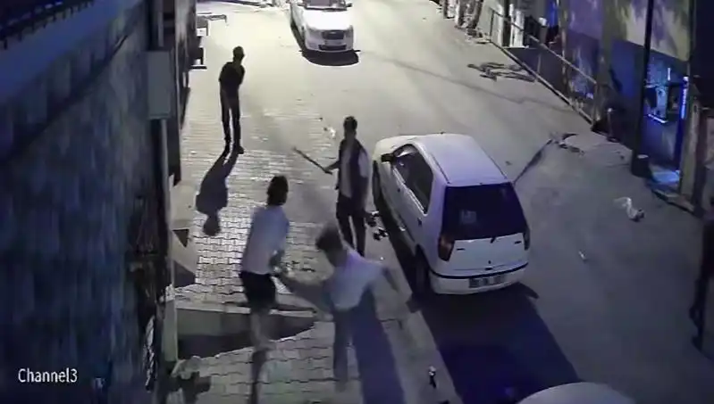 Başakşehir'de Taşlı Sopalı Kavga: Geceyi Karartan Olayın Detayları