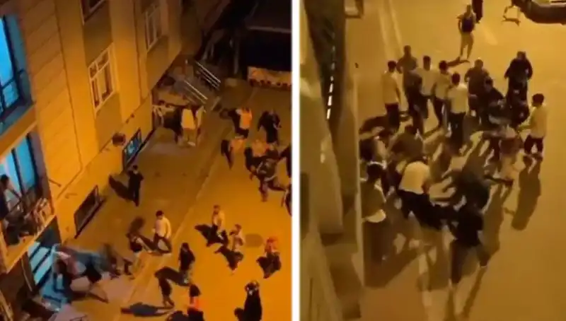 Esenyurt'ta Laf Atma Tartışması Kanlı Bitti: 2 Yaralı