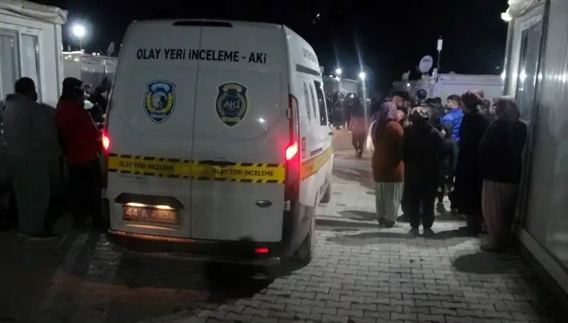 ** Husumetler Silahlı Çatışmaya Dönüştü, İki Kişi Hayatını Kaybetti!**