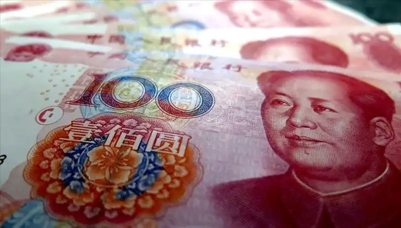 Yuan’ın Düşüşü: Ekonomik Riskler ve Küresel Etkileri