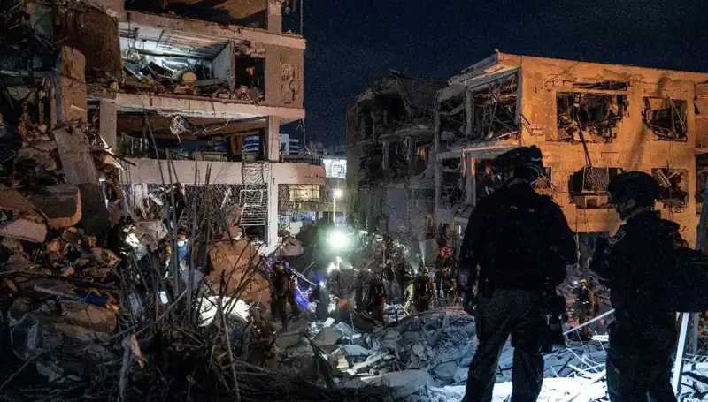 İran, İsrail’de Vurduğu 22 Binaları Acilen Yıktırıyor: Nedenleri ve Sonuçları
