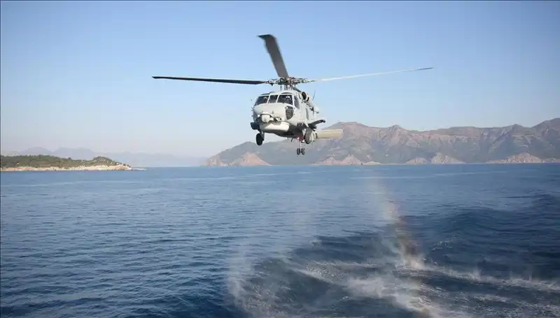 Askeri Helikopterin Olası Kazası: Denize Acil İniş Nedenleri ve Sonuçları