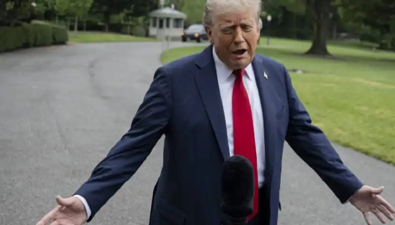 Trump'tan Tartışmalara Neden Olan Açıklamalar: Ülkeler Neden Savaşmalı?