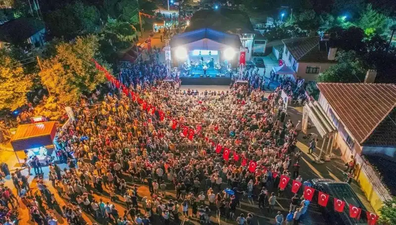 2023 Leylek Şenliği Tarihleri ve Detayları: Doğa Tutkunlarını Bekliyor!