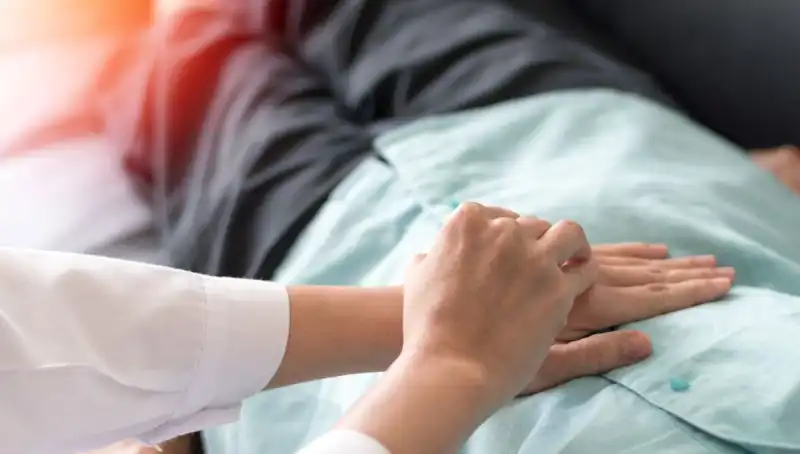 Doktora Gittiğinde 1 Yıl Ömrü Kaldığını Öğrendi: Hayatını Değiştiren O Belirti