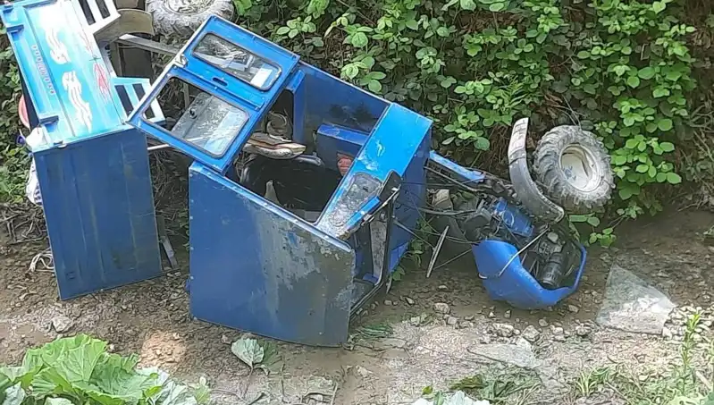 Kontrolden Çıkan Pat Pat Dereye Devrildi: Yaralıların Durumu Nasıl?