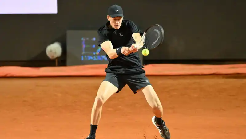 İtalya Açık’ta Sürpriz Finalistler: Tenis Tutkunlarını Bekleyen Büyük Mücadele