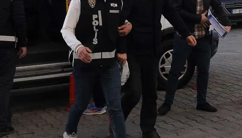 Samsun'da Uyuşturucu Operasyonu: İki Şüpheli Sukut Düşkünlüğüyle Yakalandı