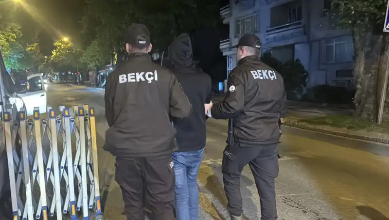 Edirne'de 4 Düzensiz Göçmen Yakalandı: Gelişmeler ve Detaylar