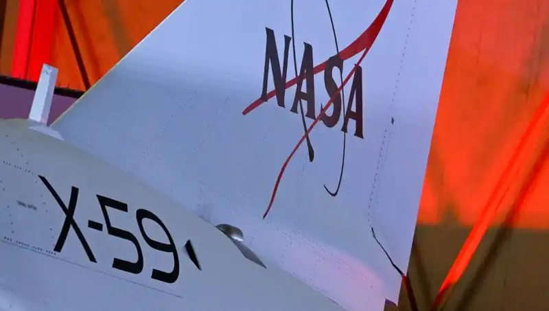 NASA'nın Sessiz Süpersonik Uçağı Testleri Başladı: Ses Hızını Aşıyor
