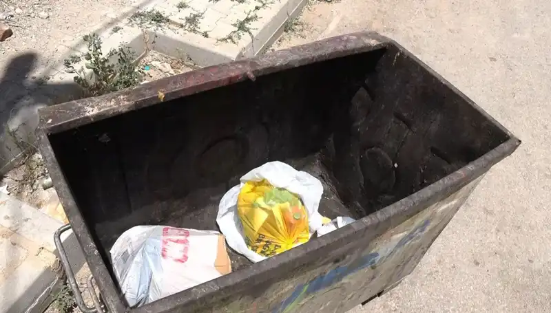 Evde Doğum Yapan Kadın Şok Edici Olay: Bebeğini Çöpe Attı