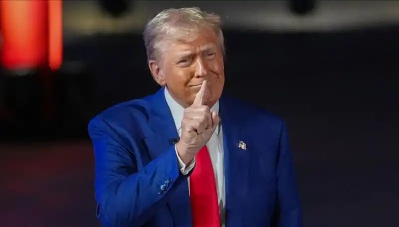 Trump, Epstein’a Mektubunu Yayımladı: Wall Street Journal'da Şaşırtan Gelişmeler!