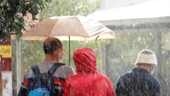Aydın’ı Vurdu! Meteoroloji’den Sağanak Yağış İçin Önemli Uyarı