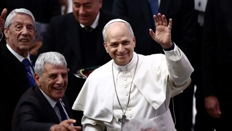 Papa Leo’nun Soyadındaki Aşk Hikayesinin Gizemleri