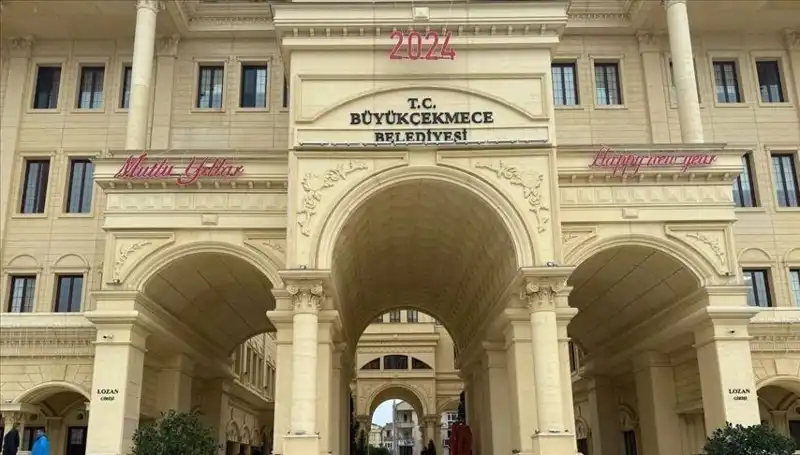 Büyükçekmece'de İkinci Seçim: Hakan Çebi Belediye Başkanvekilliği Koltuğuna Oturdu