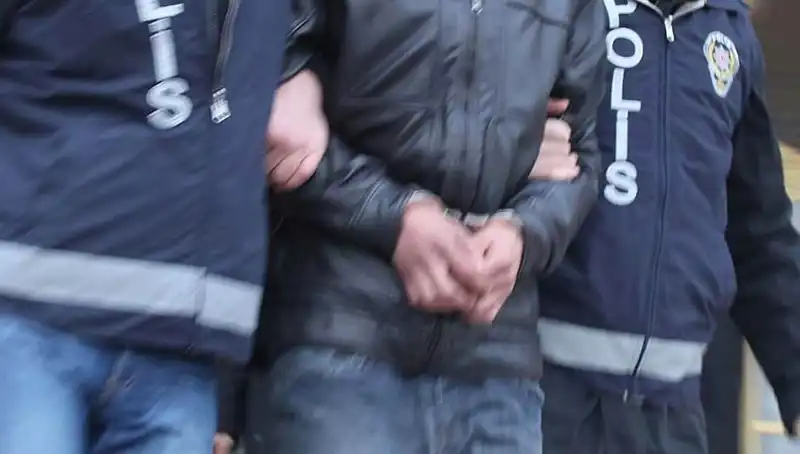 Türkiye'yi Sarsan Dolandırıcılık Operasyonu: Konya'da 13 Kişi Tutuklandı